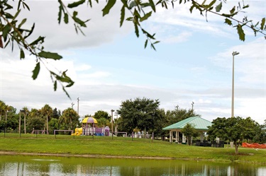 Donna Fiala Eagle Lakes Community Park