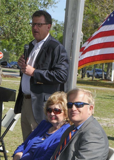 Donna Fiala Eagle Lakes Community Park